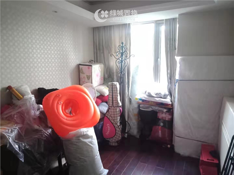 房间