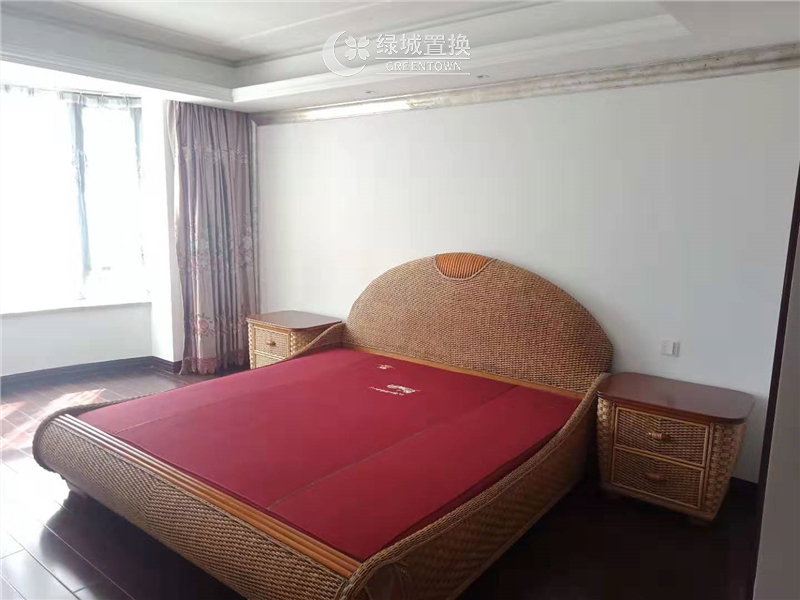房间