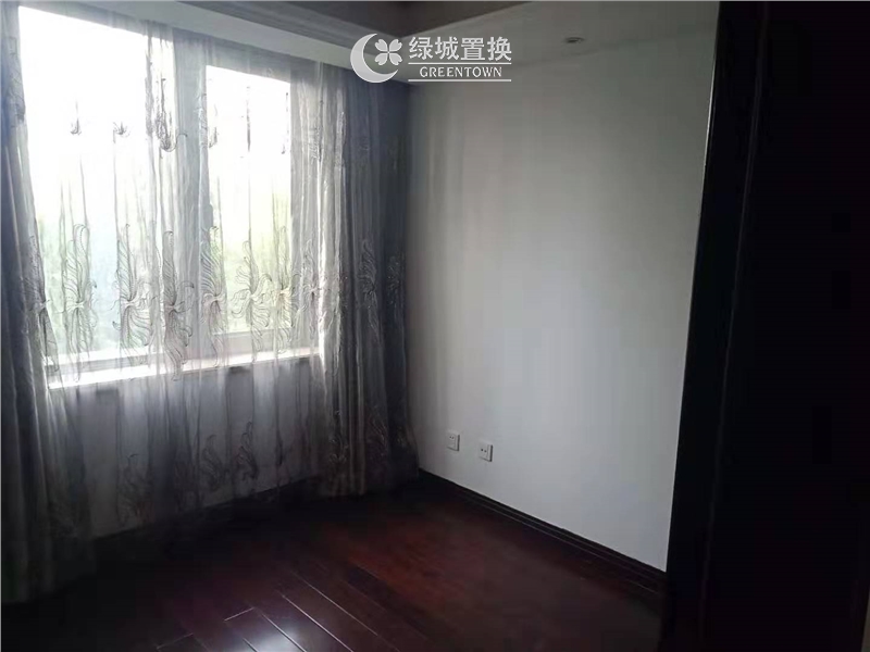 房间