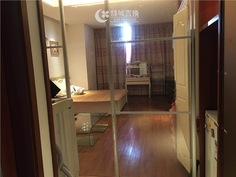 房间