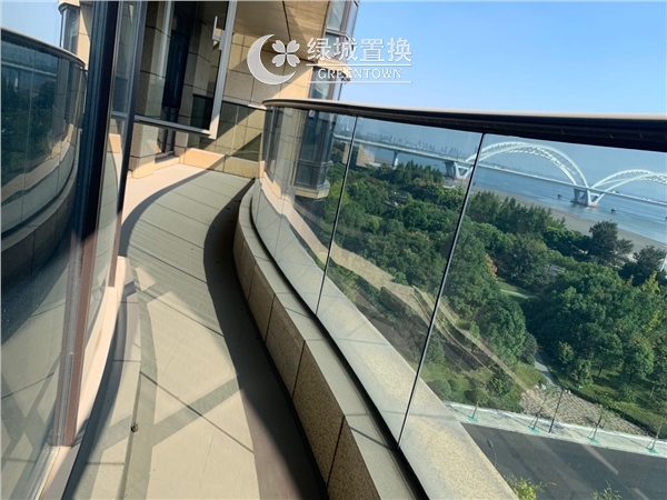 阳台