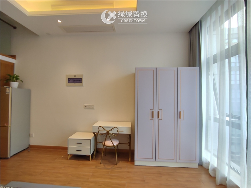 房间