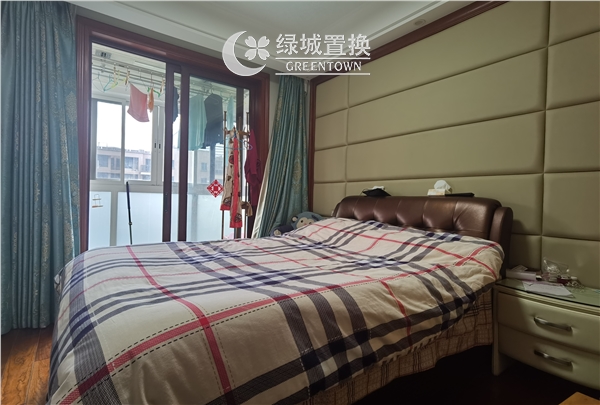 房间