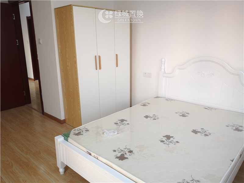 房间