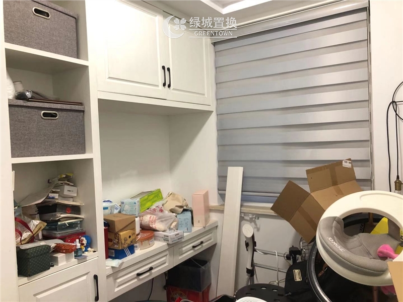 房间