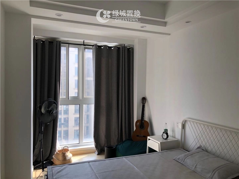 房间
