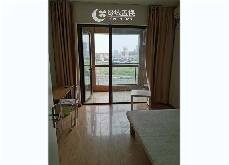 房间