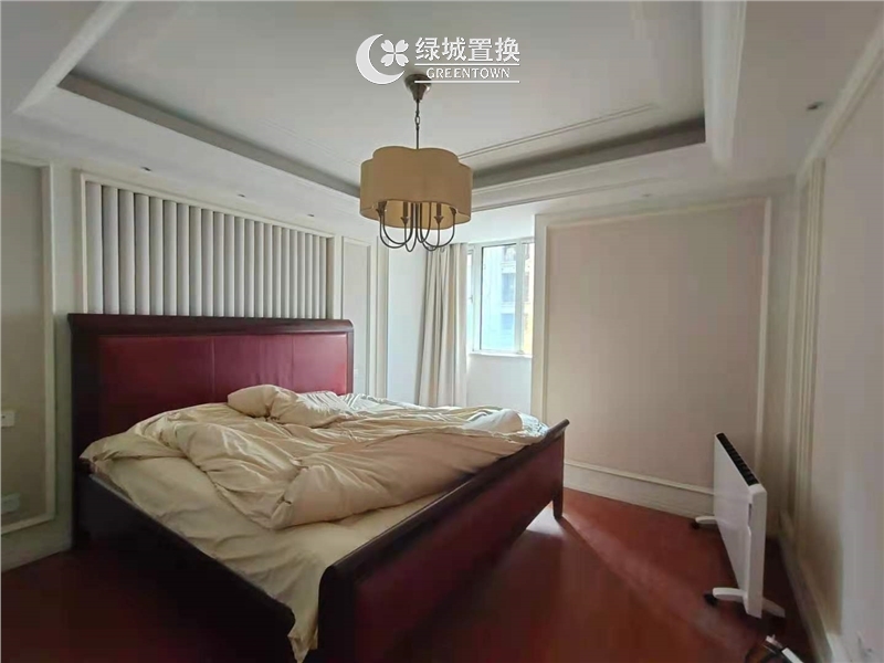 房间