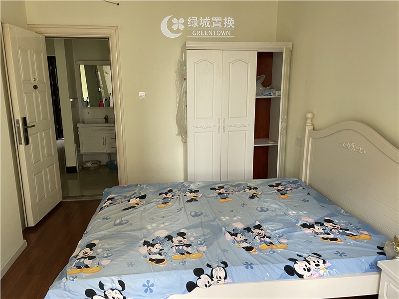 房间