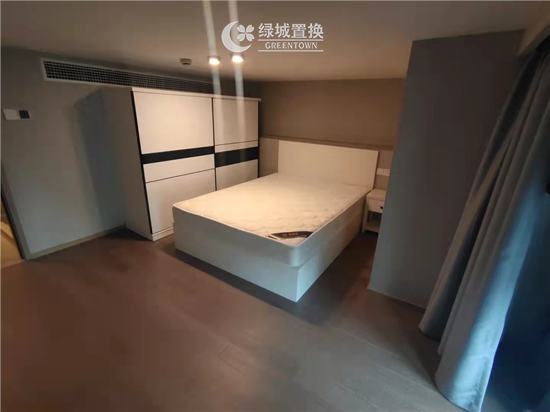 房间