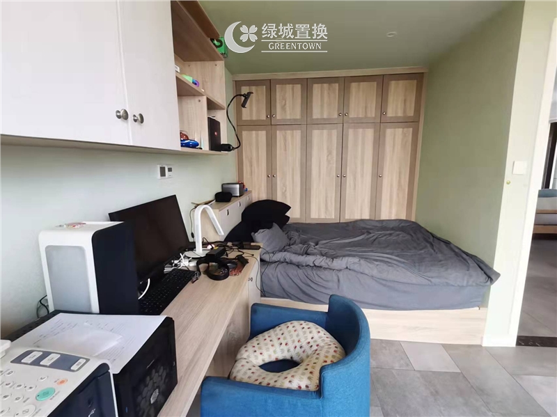 房间