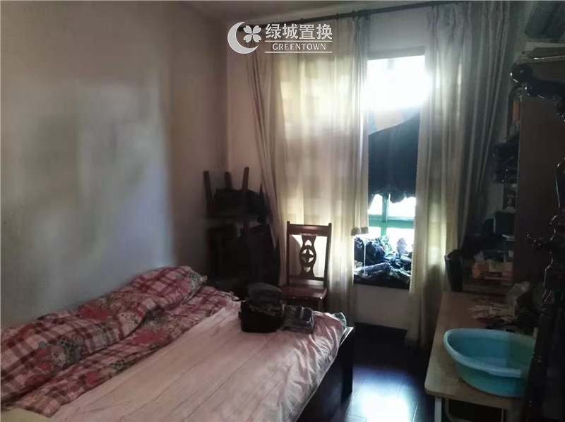 房间