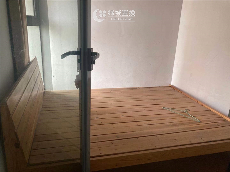 房间