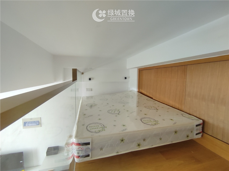 房间