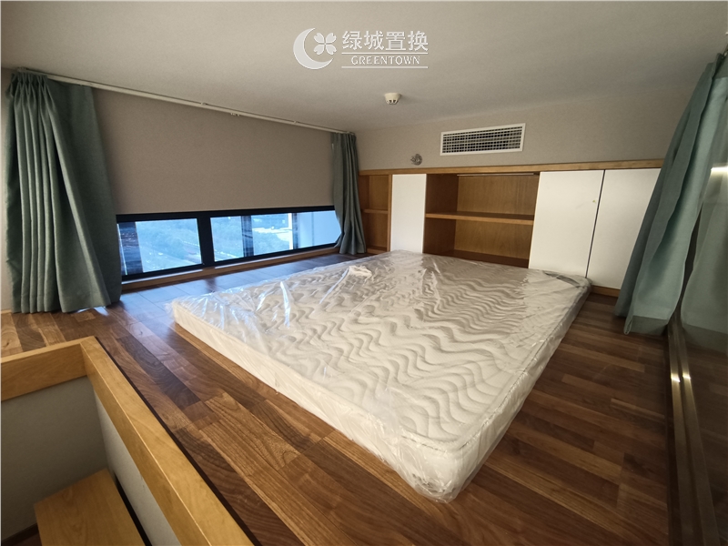 房间