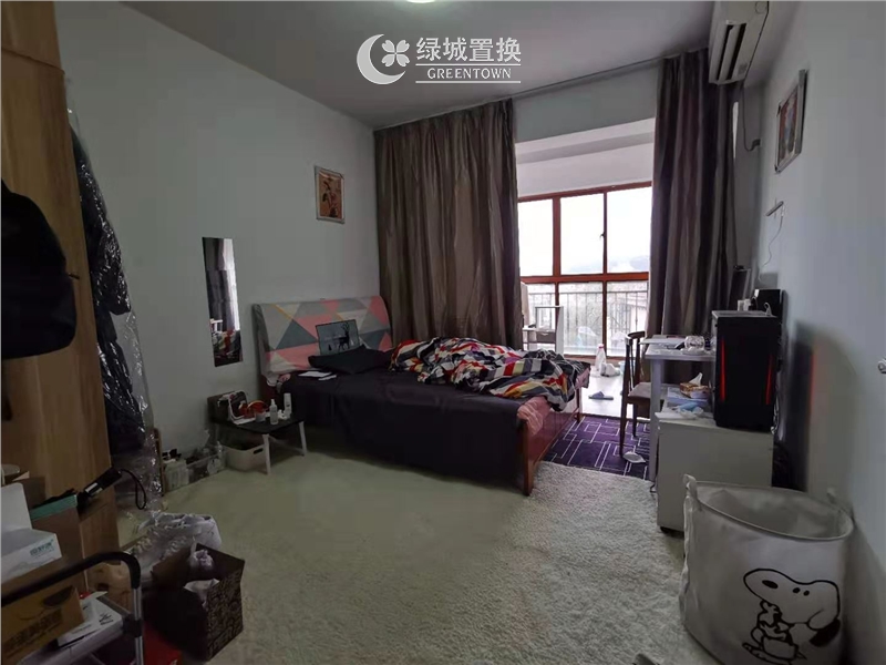 房间