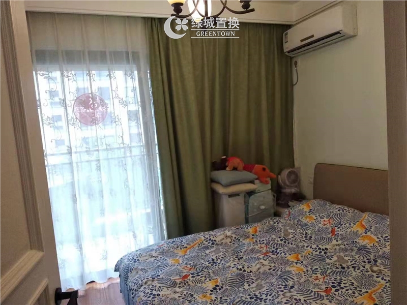 房间