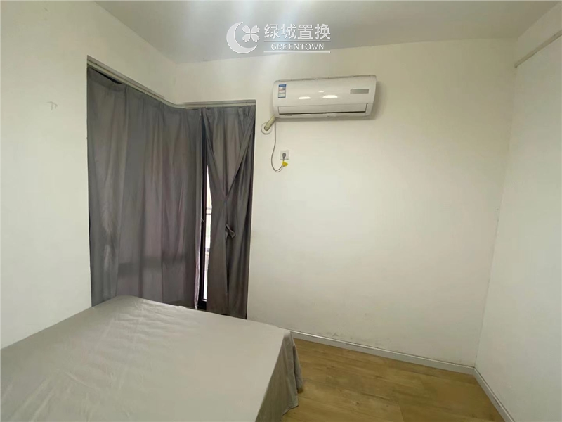 房间