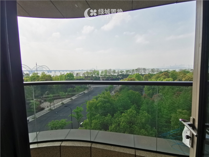 阳台
