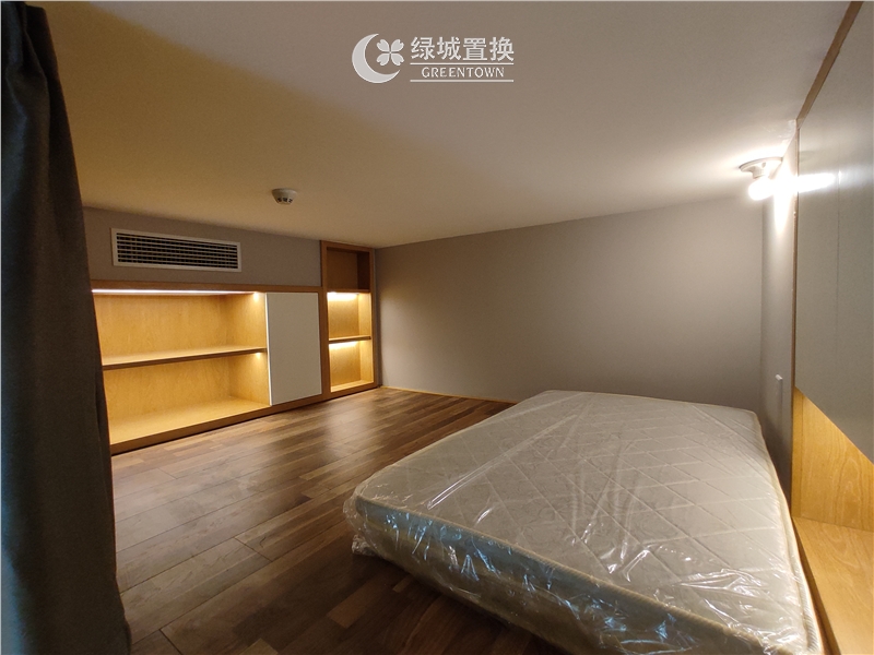房间