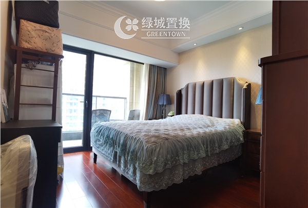 房间