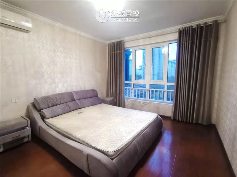 房间