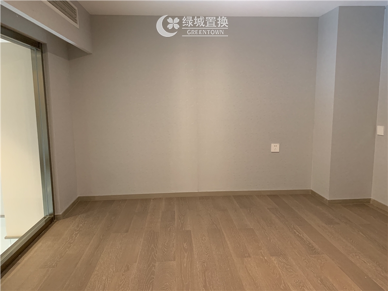 房间