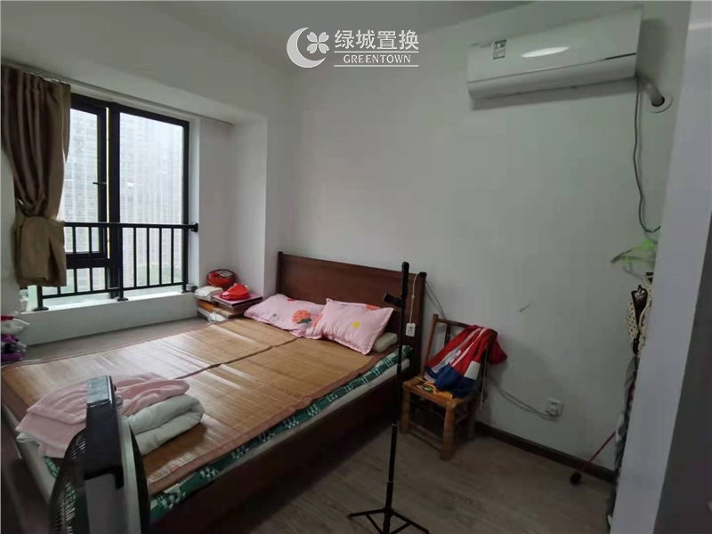 房间