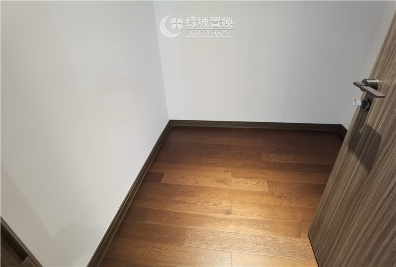 房间