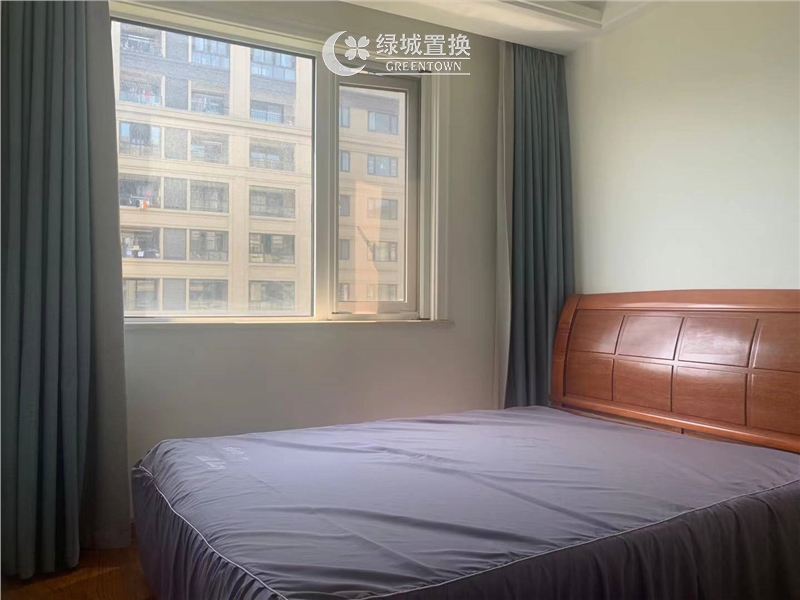房间
