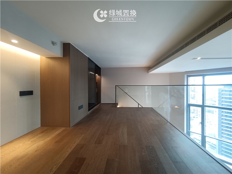 房间