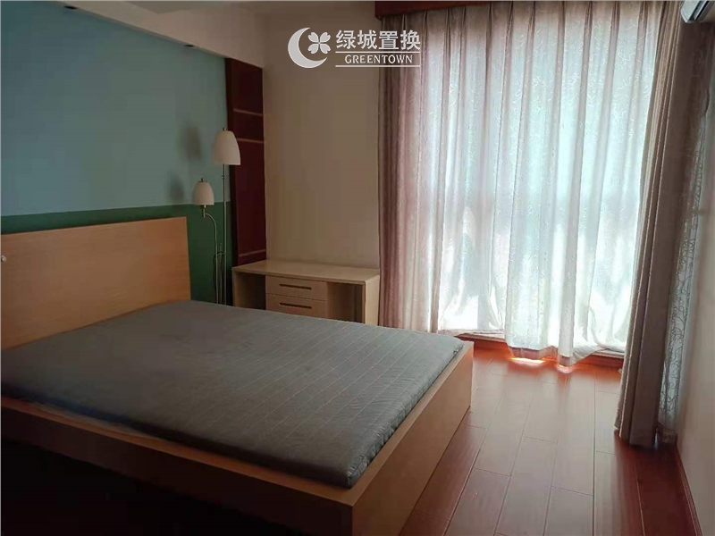 房间