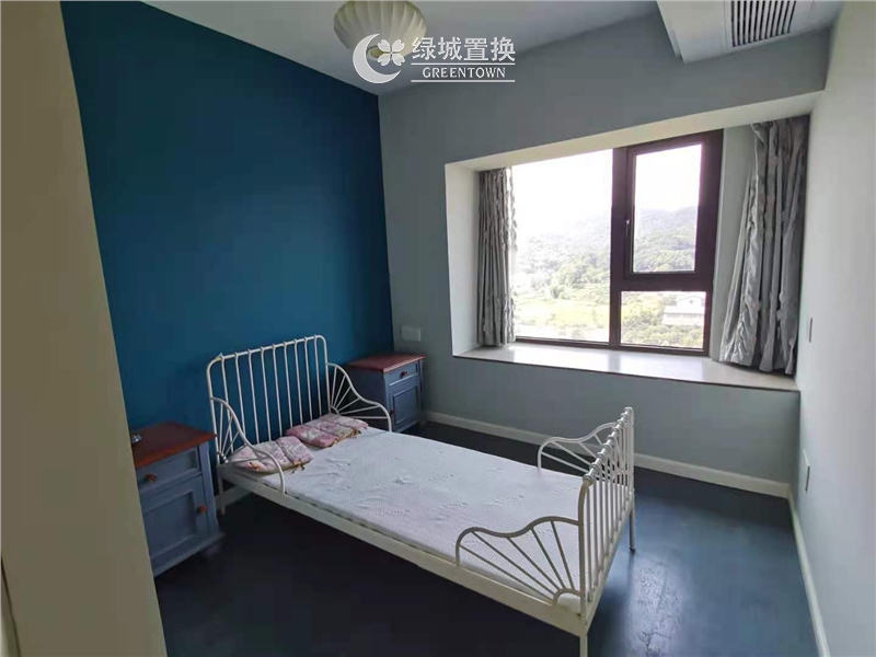 房间