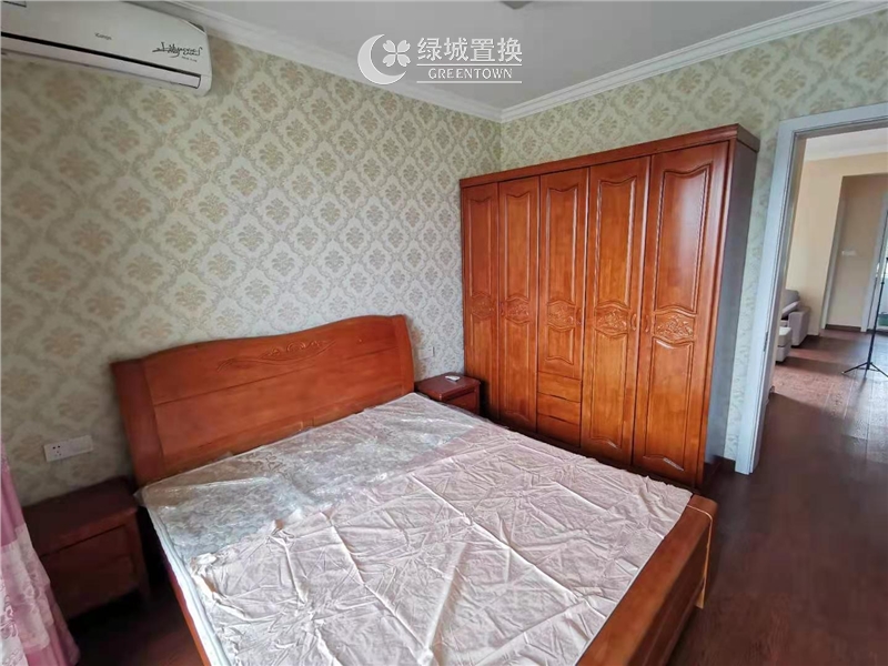 房间