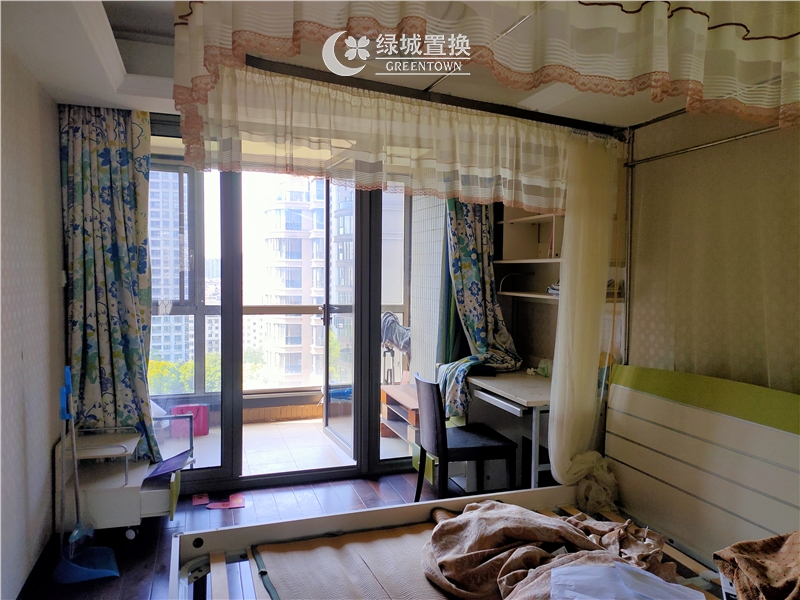 房间