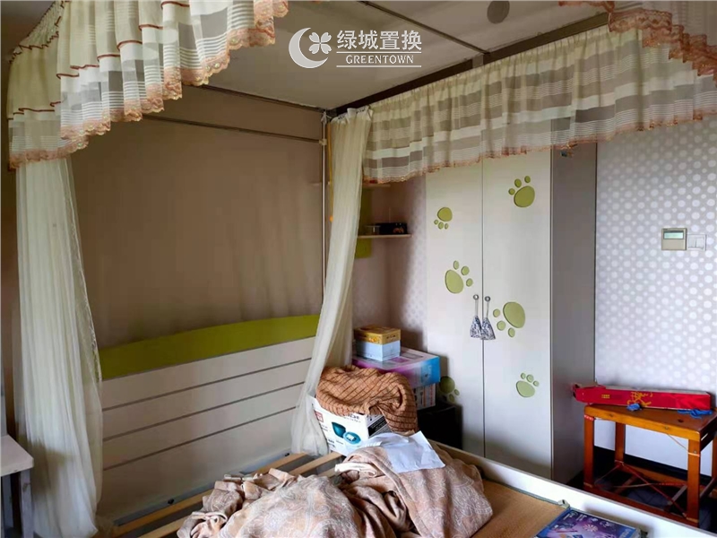 房间
