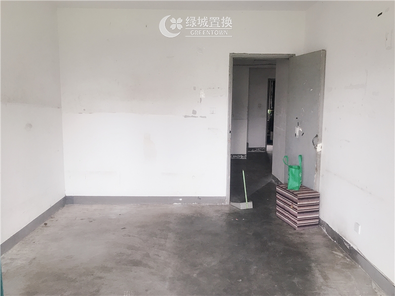 房间