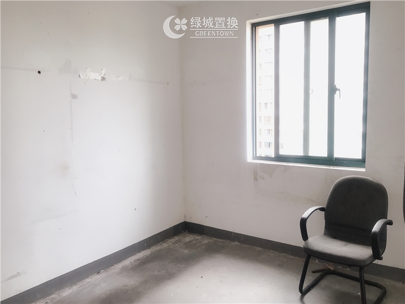 房间