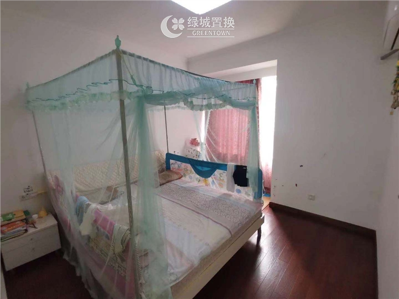 房间