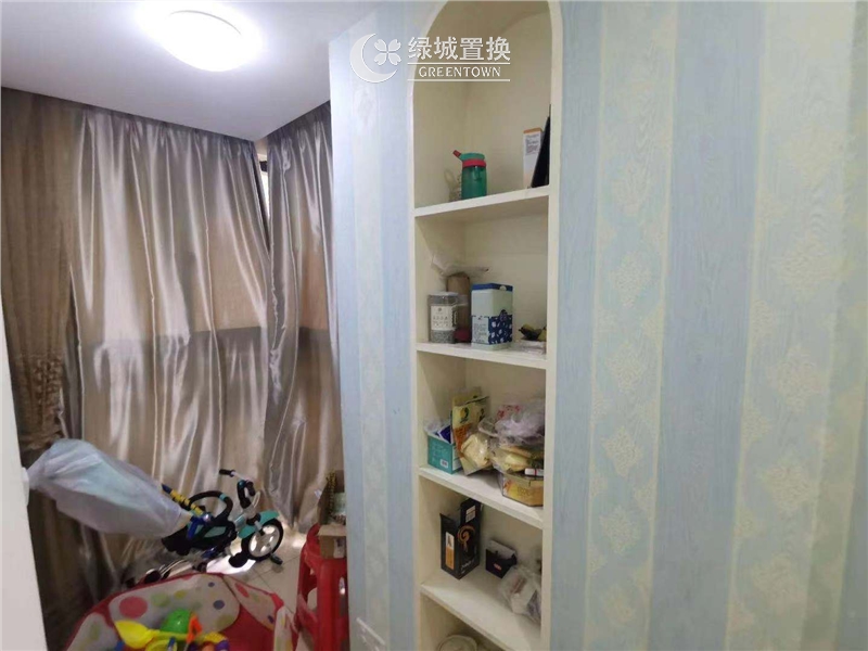 房间