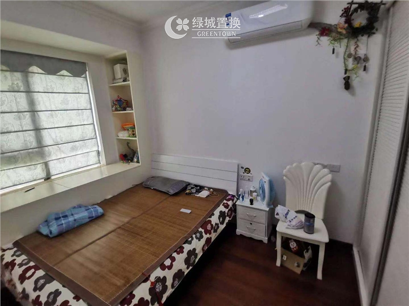 房间