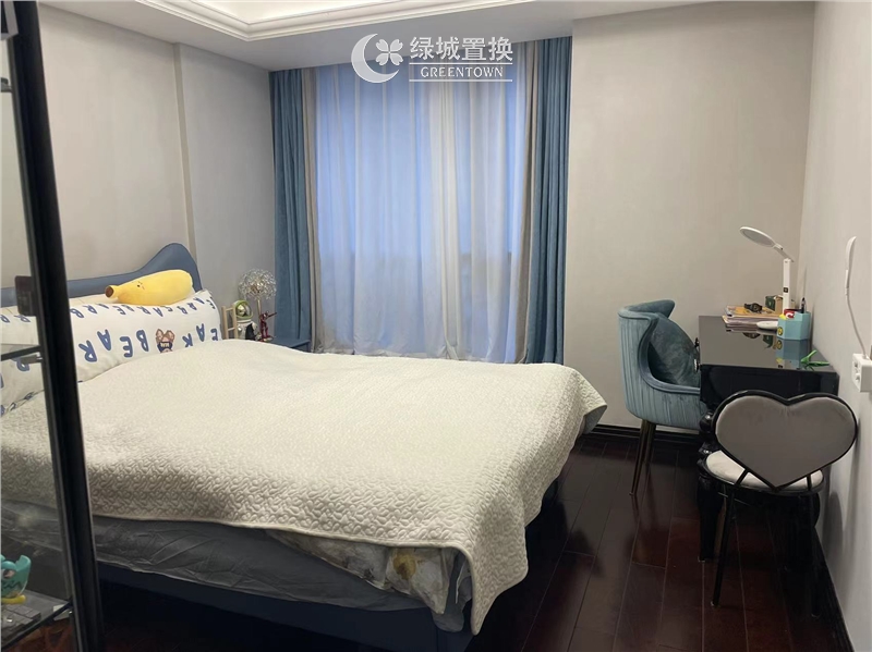 房间