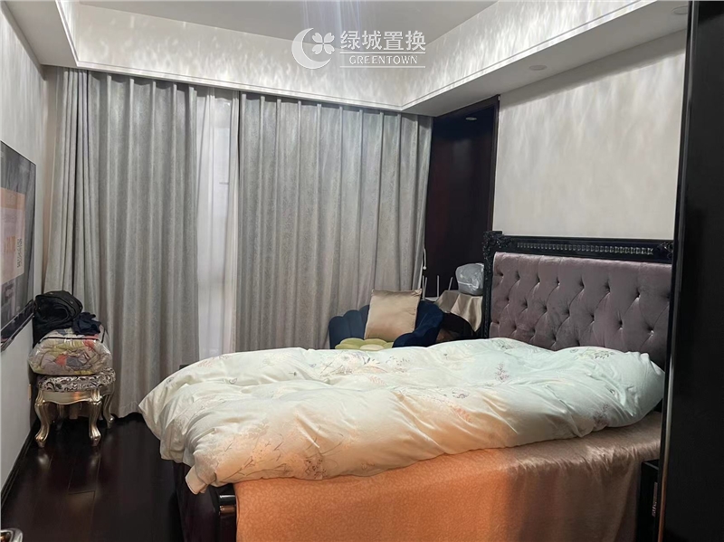房间