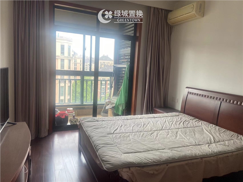 房间